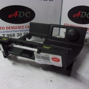 consola central ford focus eco boost jx7ba048w42a 300x300 - Consola central Ford Focus Eco Boost Jx7ba048w42a