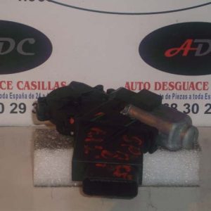 Motor elevalunas delantero izquierdo Renault Espace 400952H motor elevalunas di renault espace ano 2012 400952h 300x300 - Motor elevalunas delantero izquierdo Renault Espace 400952H