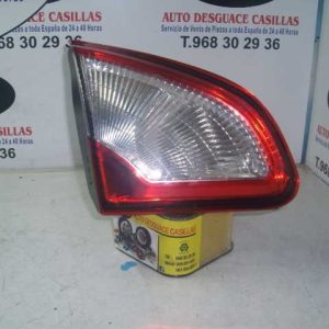 piloto izquierdo de porton nissan qashqai 15 dci ano 2007 89503189 300x300 - Piloto trasero izquierdo de porton Nissan Qashqai J10 89503189
