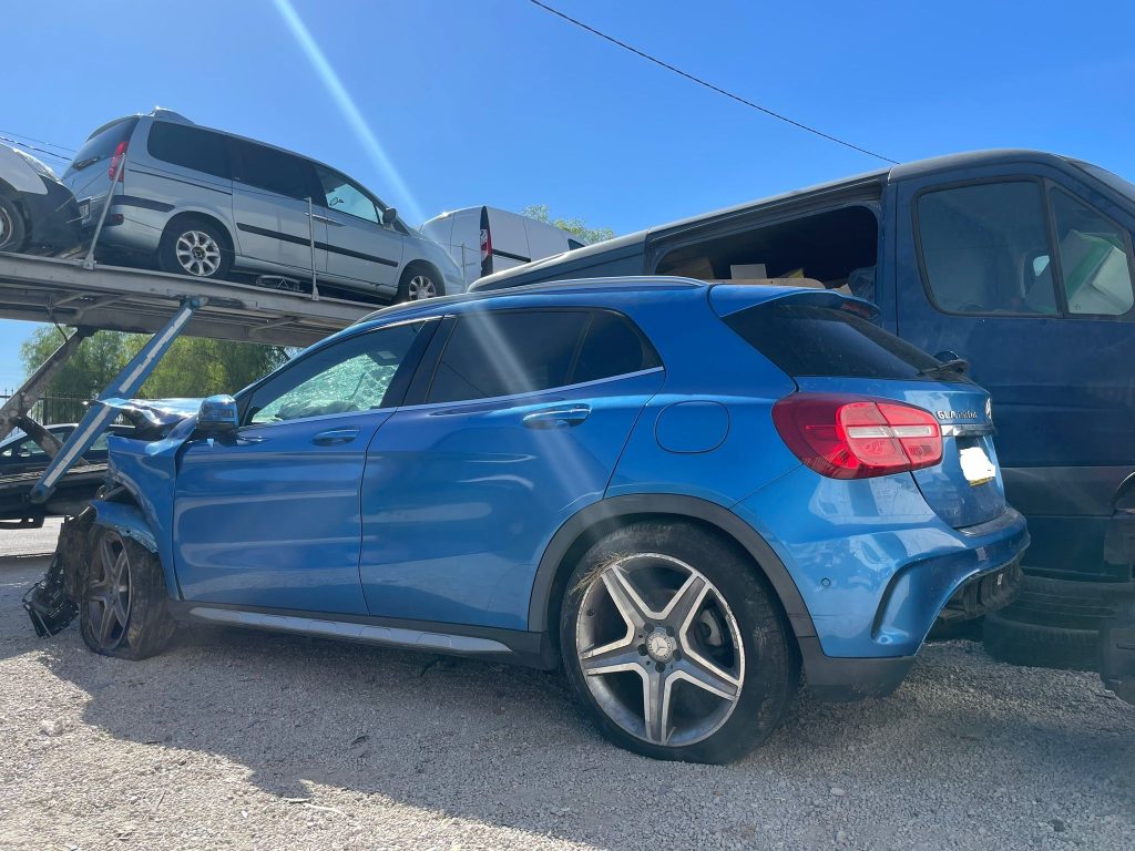 PHOTO 2023 10 31 13 28 55 3 1024x768 - Mercedes Gla Vehiculo para despiece 651930