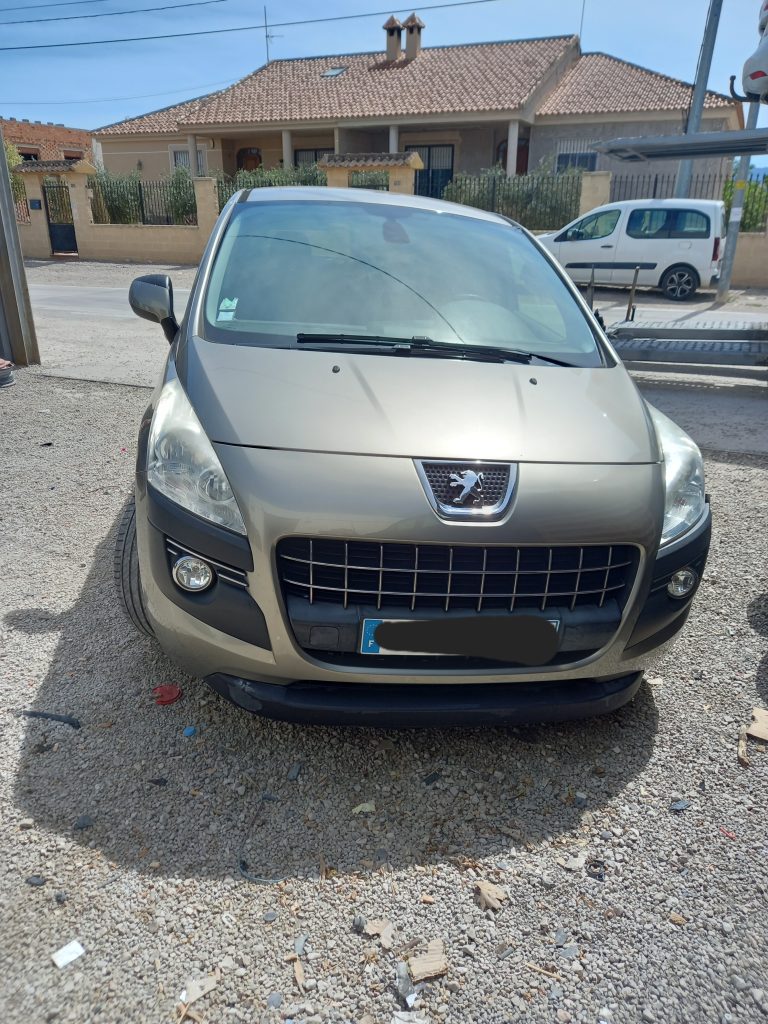 20240405 132108 768x1024 - Peugeot 3008 Vehiculo para despiece 9hd