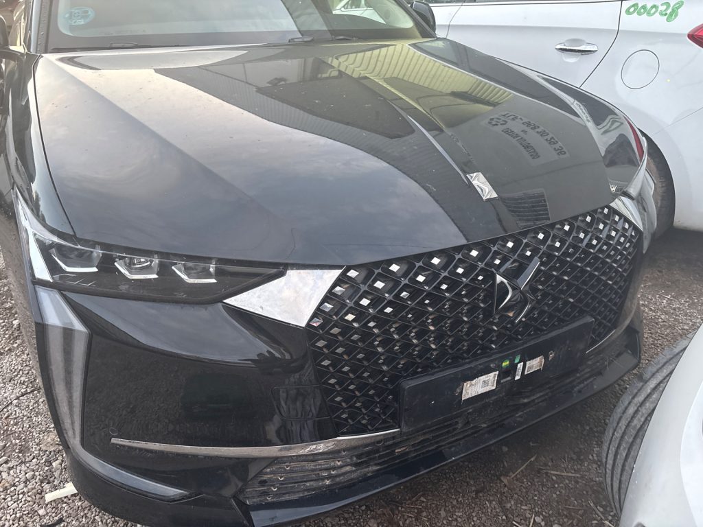 000000005438 1024x768 - Ds4 Vehiculo para despiece Hy01